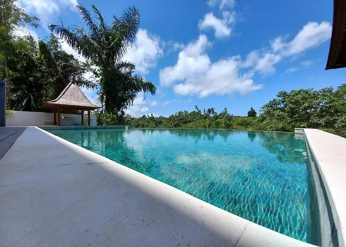 Hotel Tamaro Bali