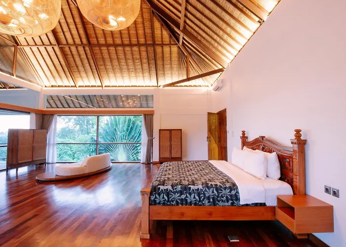 Hotel Tamaro Bali 5*