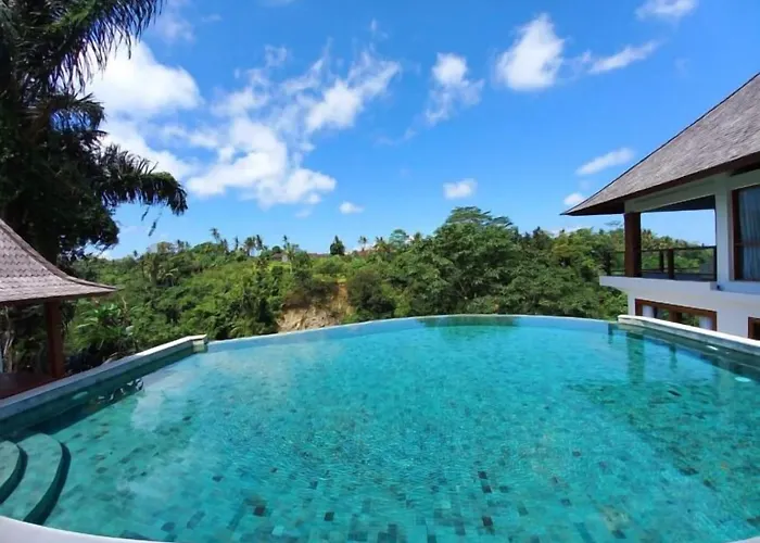 Tamaro Bali